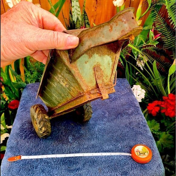 1950’s antique toy earth mover tractor and dump by Euclid Pioneer - Picture 8 of 15